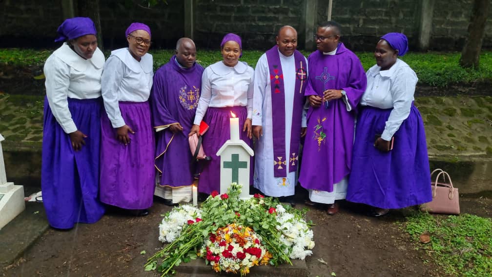 Fr Martin Kavisu tombstone unveiling in Nakuru Kenya