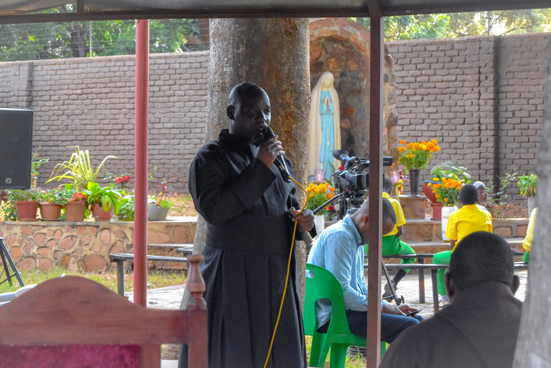 Rev Fr Geoffrey Chikapa Lilongwe Archdiocese Pontifical Missionary Societies Director