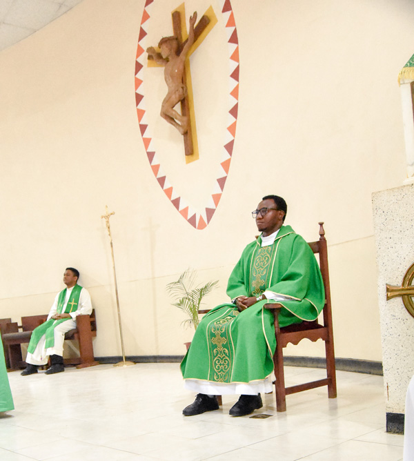 Fr Levi Uchena