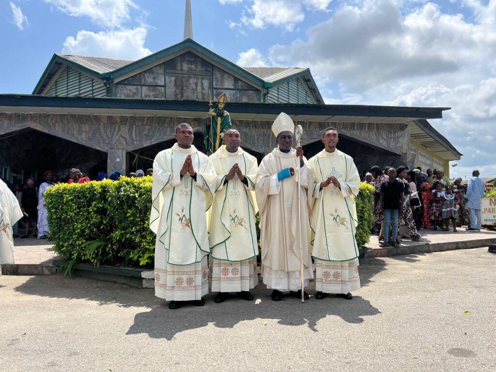 Fr Rev. James Utionkpan