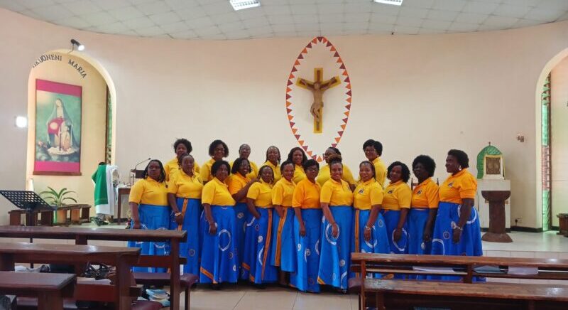 Maria Consola Choir
