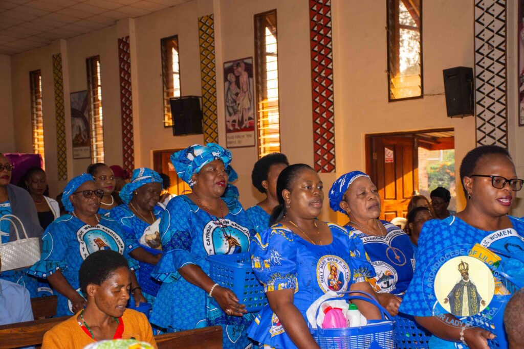 Catholic Women Organisation woth altar gifts