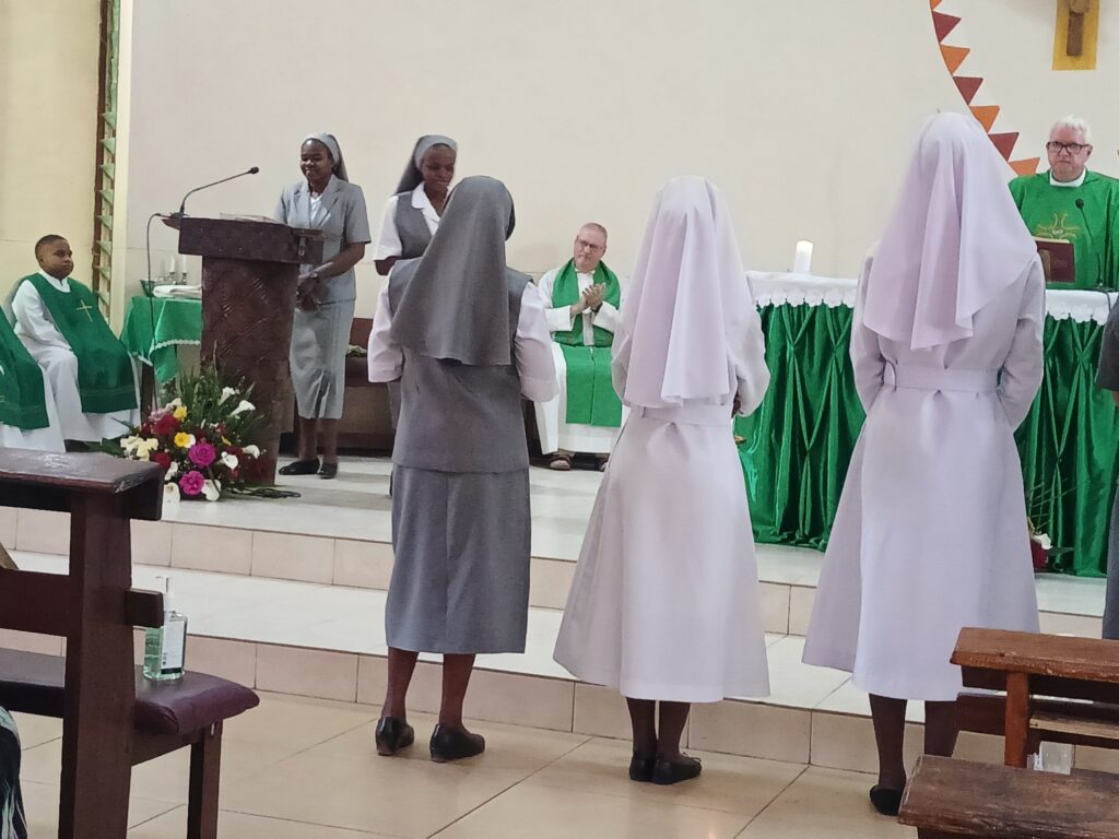 Sisters introducing themses on the jubilee of Consecrated life
