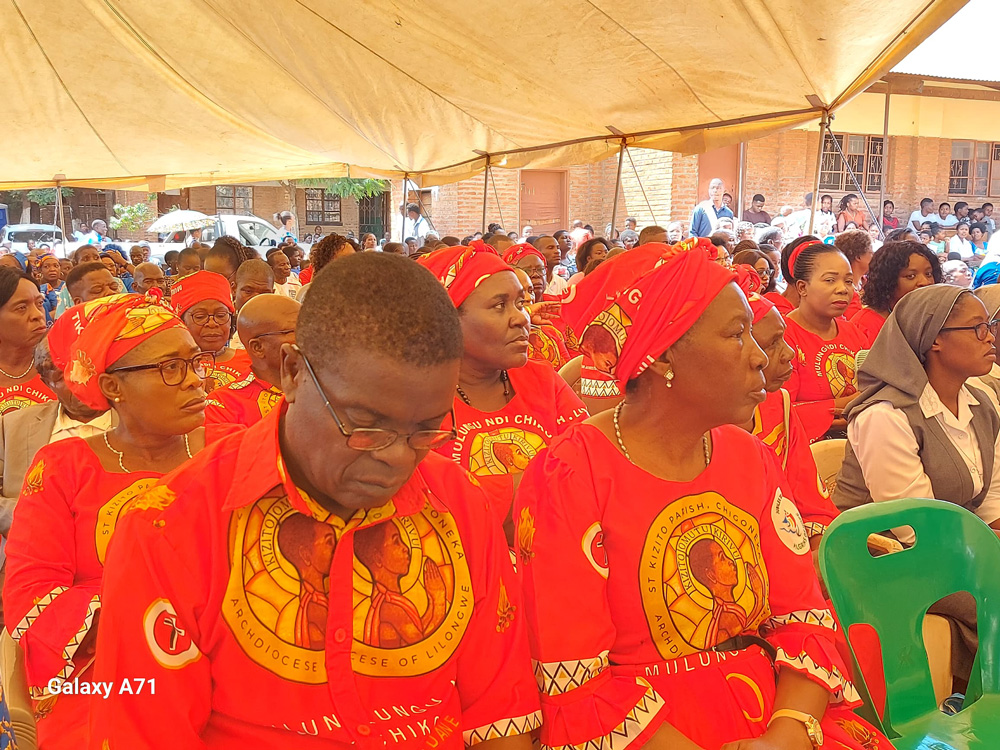 St Kizito Parish at opening Maria Mthandizi Parish priests house