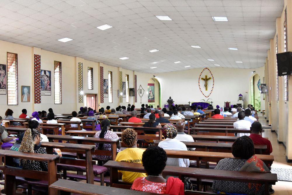 Parishioners at lenten retreat at st kizito parish
