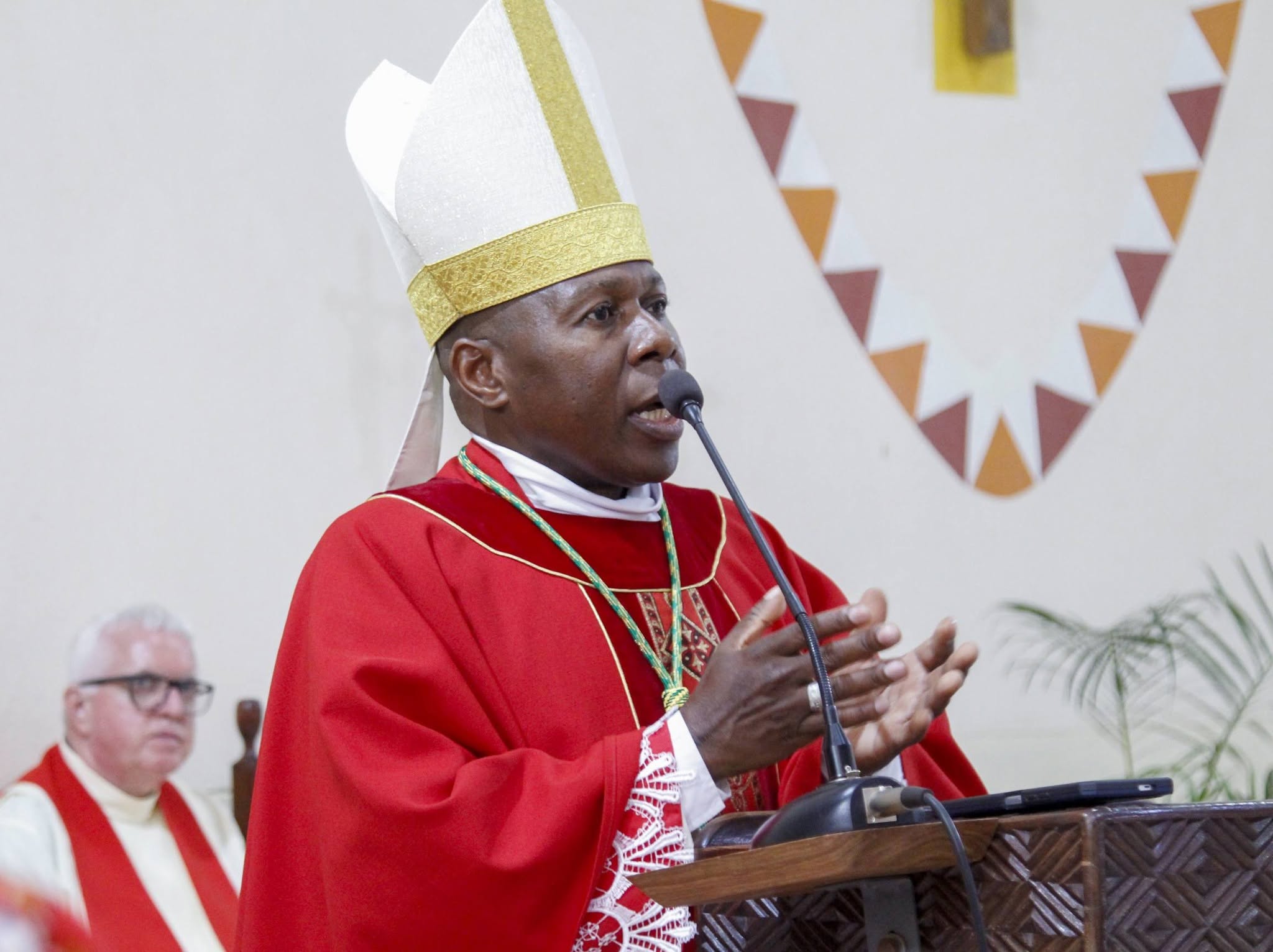Bishop Vincent Mwakhwawa leads St. Kizito Day Celebrations and confirms 23 children at St Kizito Chigoneka