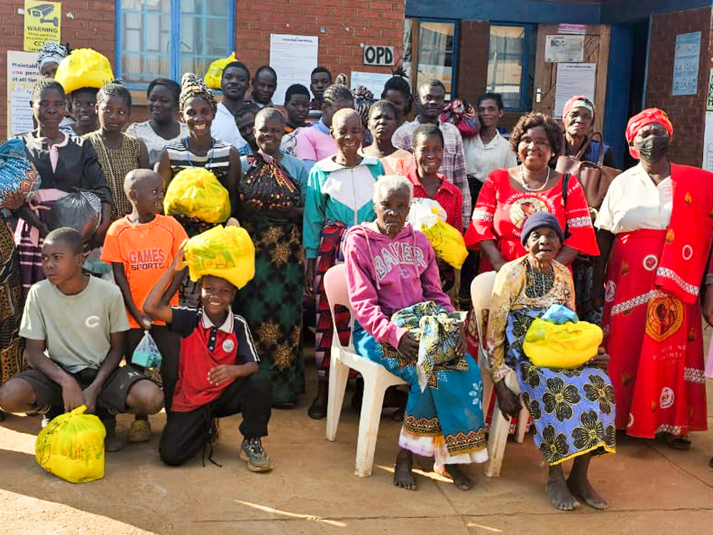 St Vincent de Paul visits St Kizito Integrated clinic in Mtsiriza